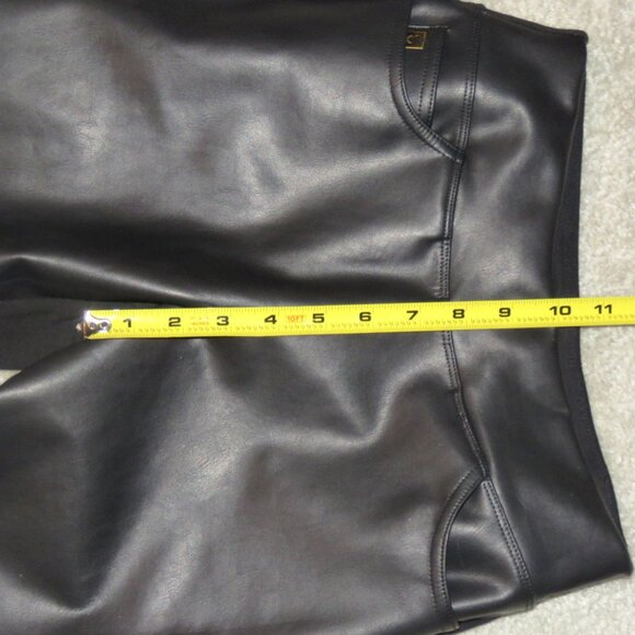 NEW NWOT Belle by Kim Gravel Petite Faux Leather Front,Ponte Back Pant Petite 0 - Picture 10 of 16